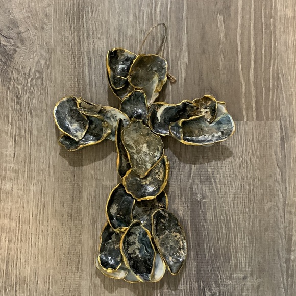 Handmade Shell Cross - Picture 14 of 17